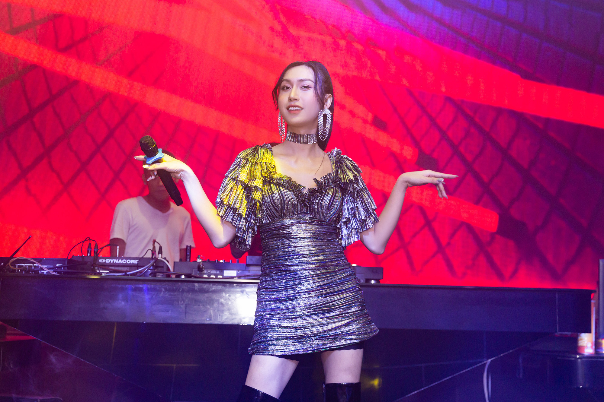 Club Show