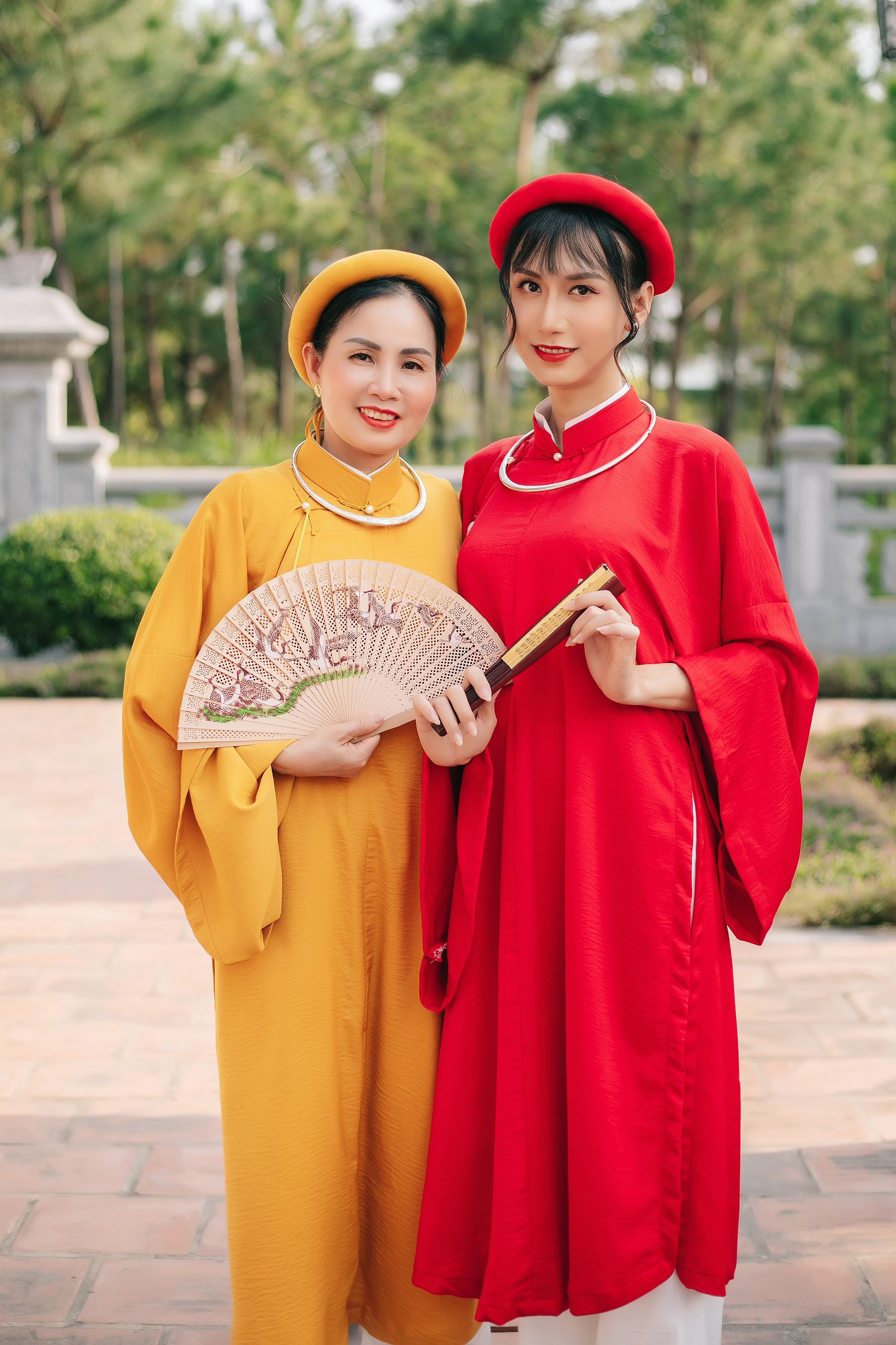 Lynk Lee Và Mẹ
