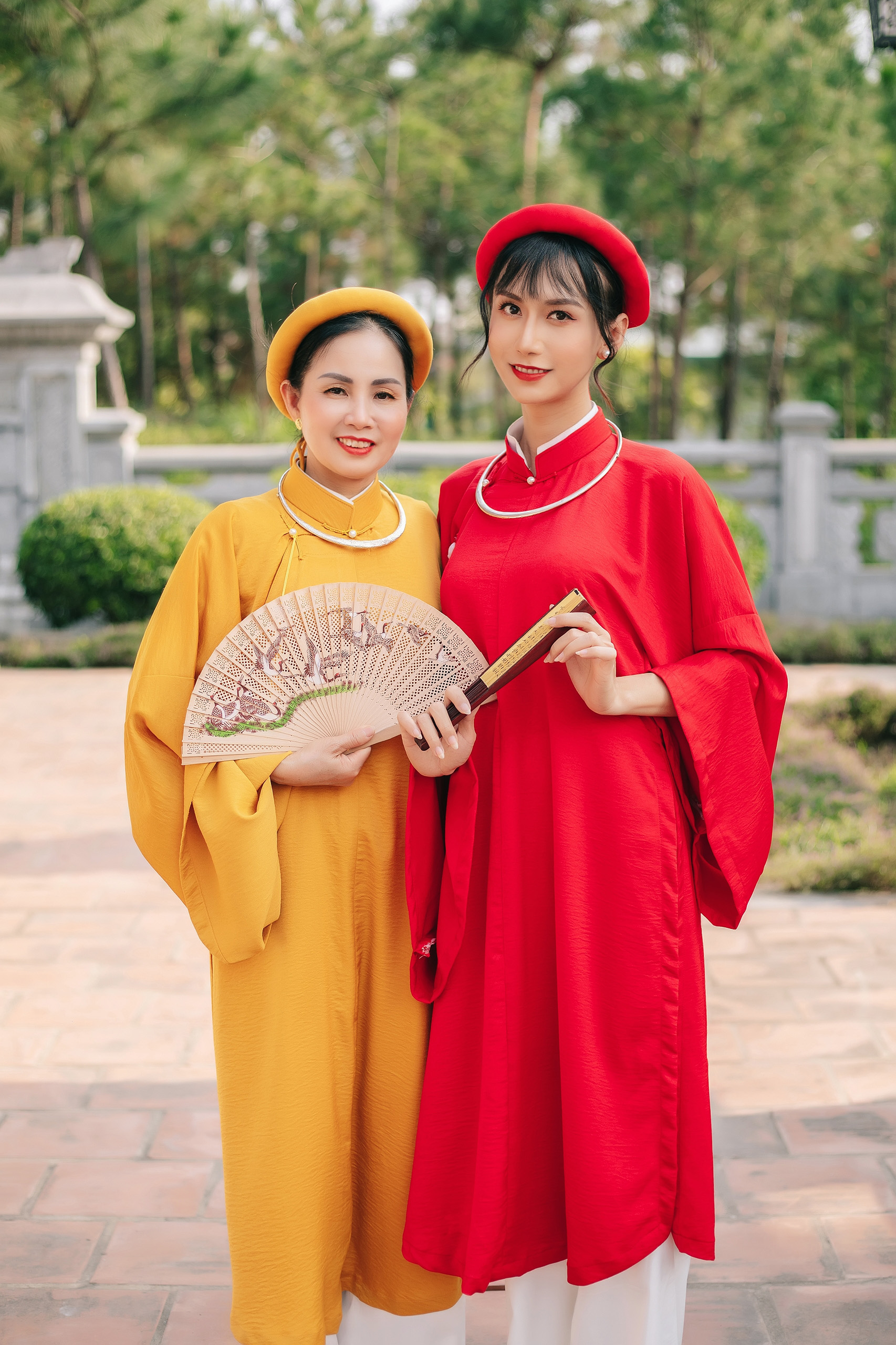Lynk Lee Và Mẹ