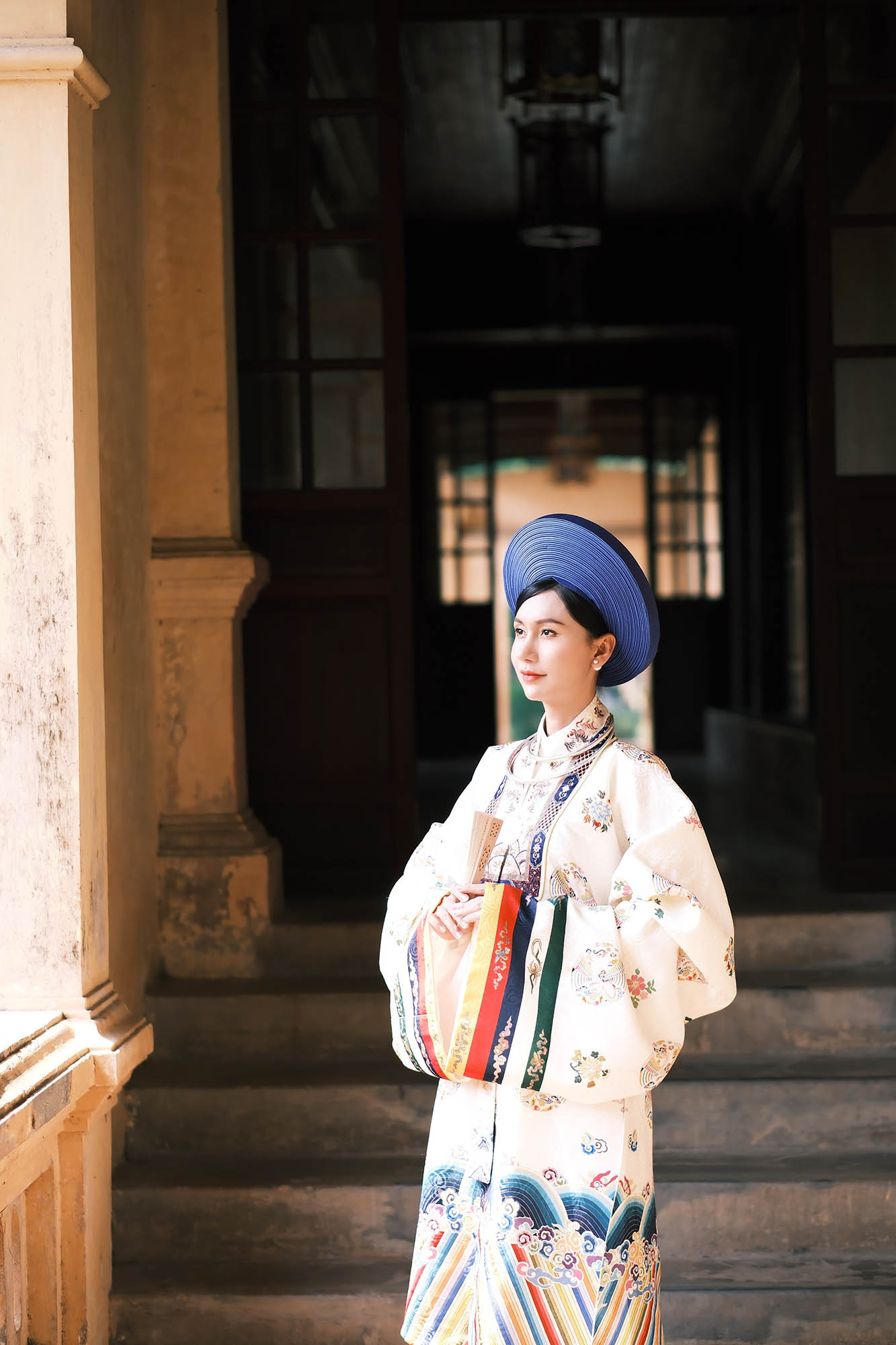 Duyên Dáng Việt Phục