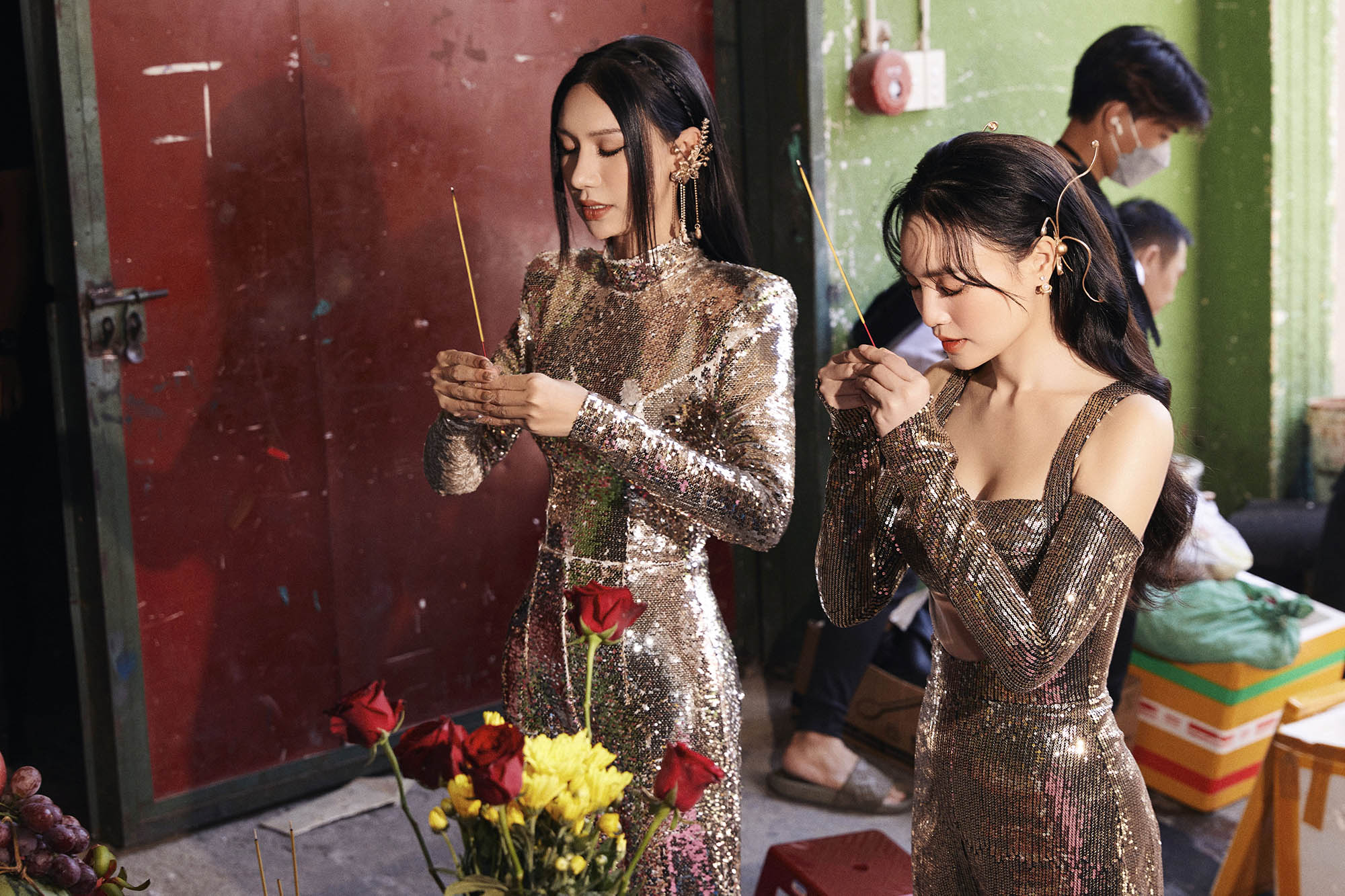 2 Chị Em Nọc Lynk