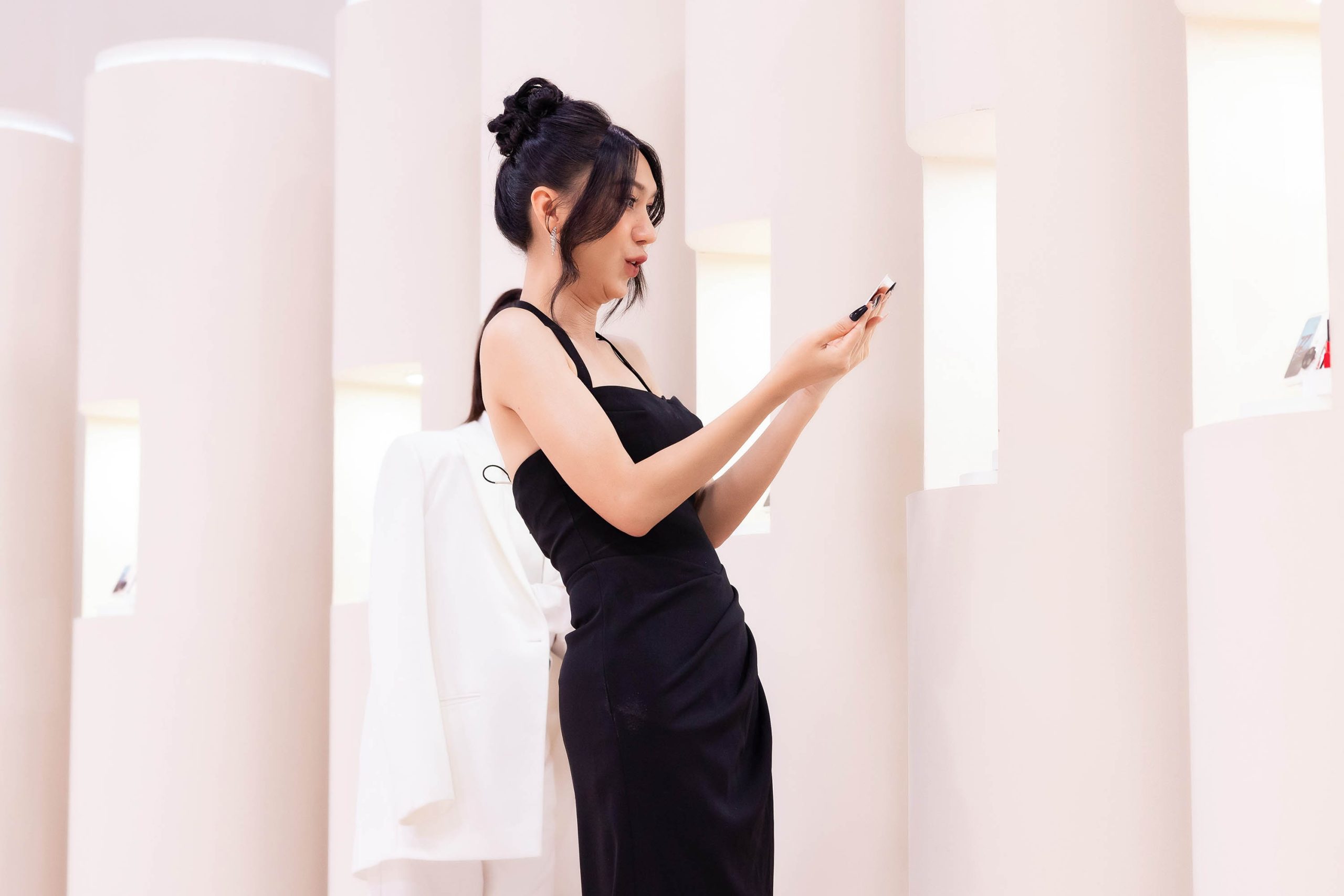 Hội Ngộ Cùng Các Chị Đẹp