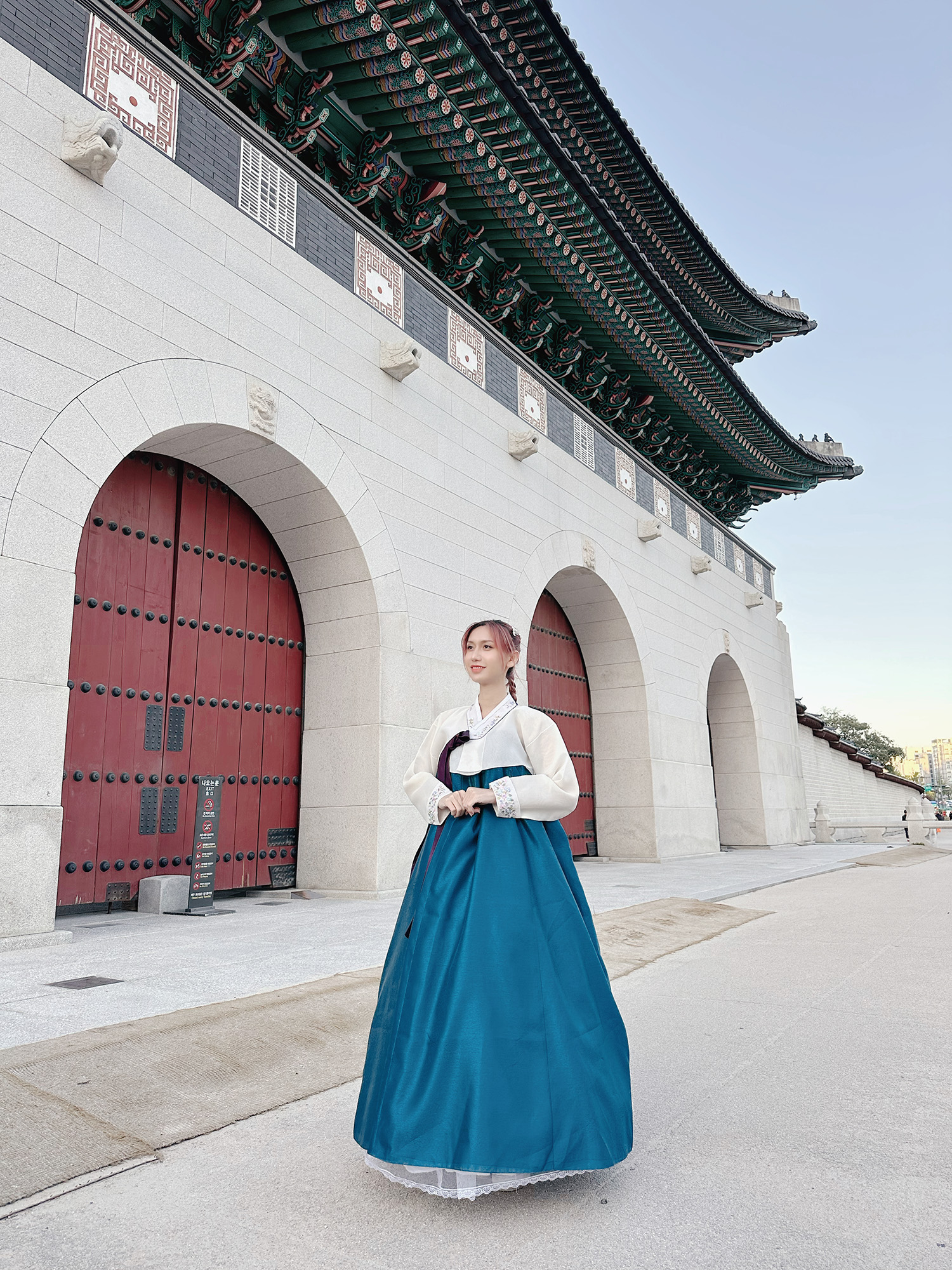 Dịu Dàng Với Hanbok