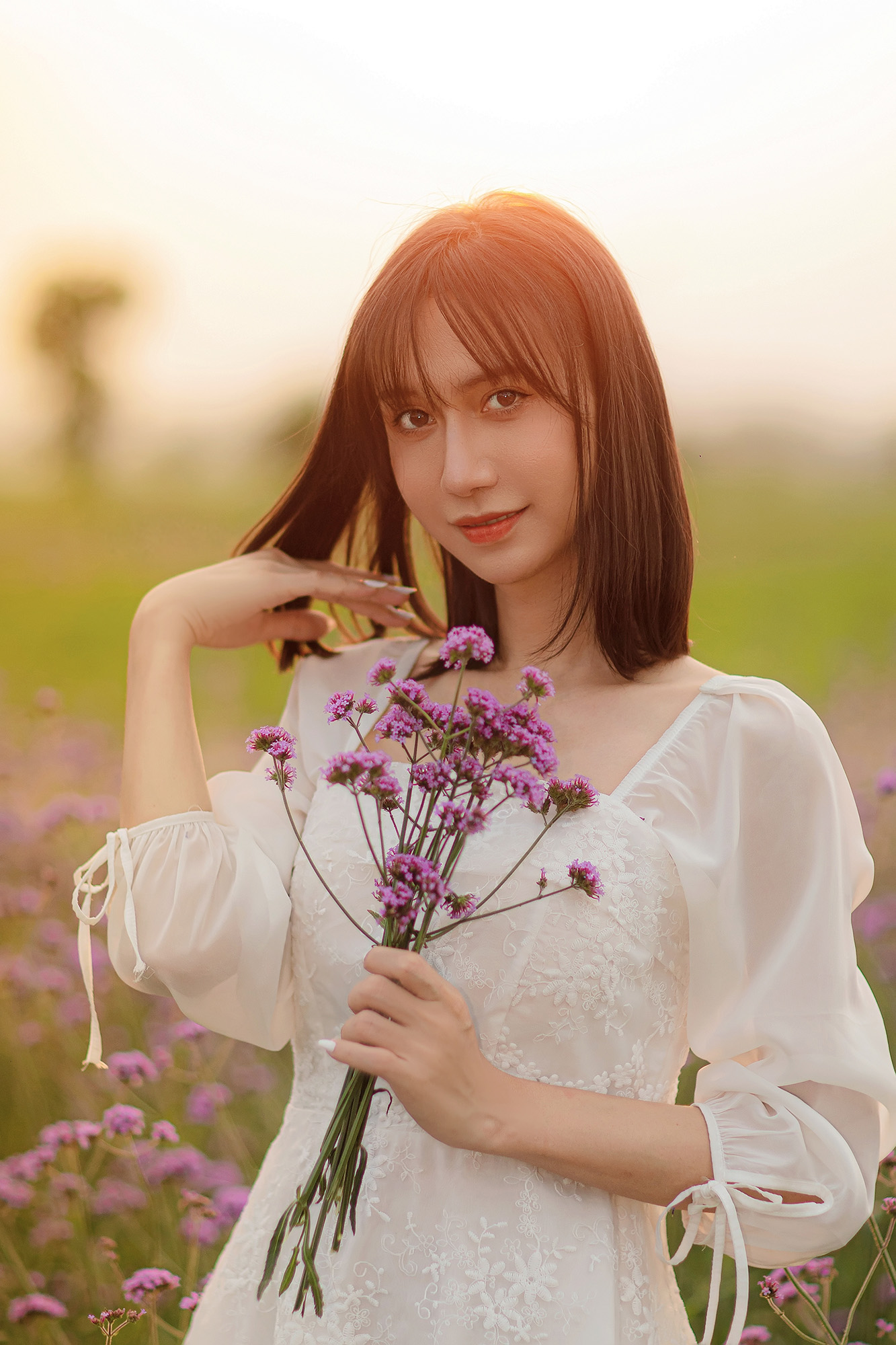 Hoàng Hôn Và Linh