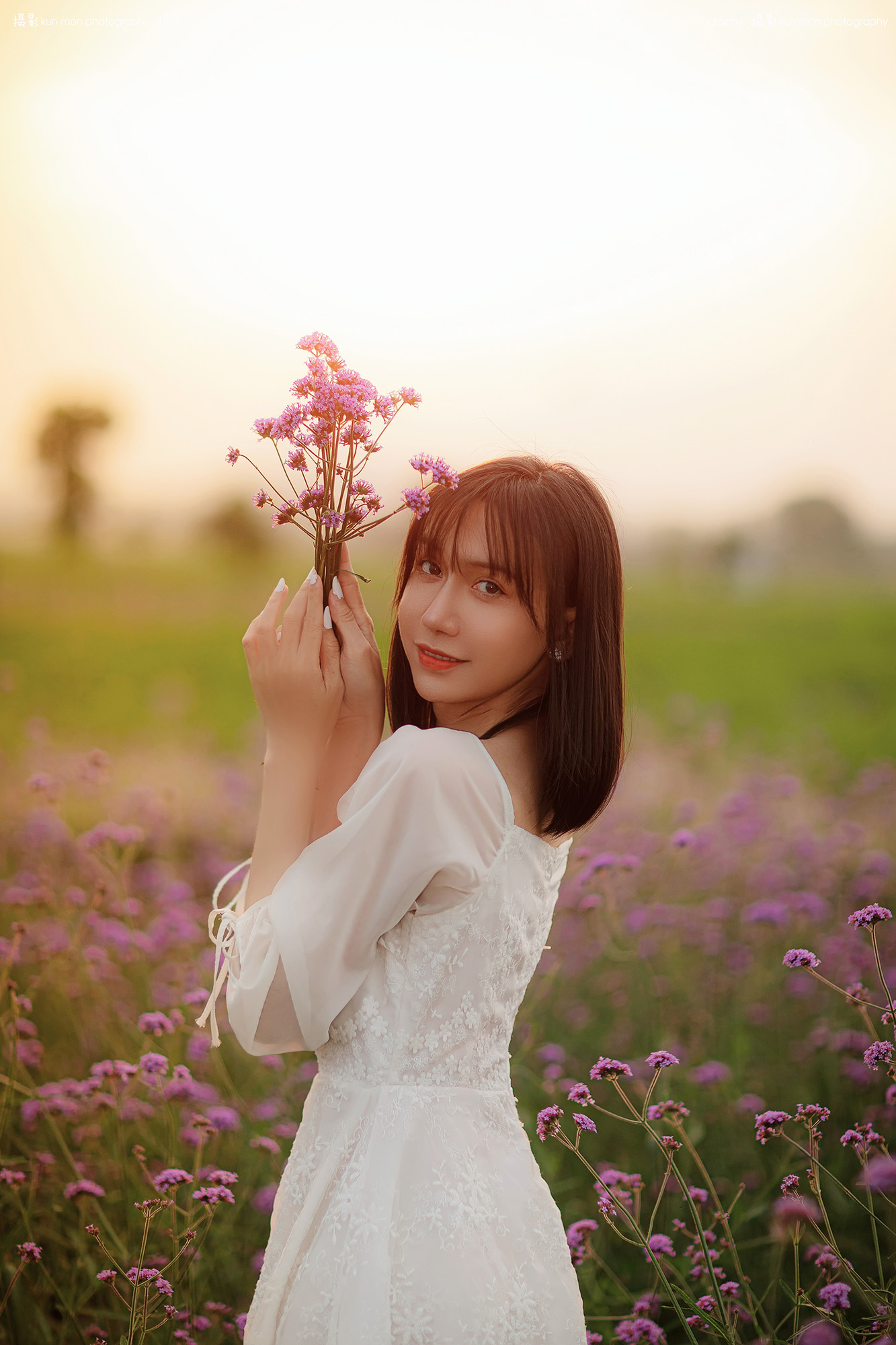 Hoàng Hôn Và Linh