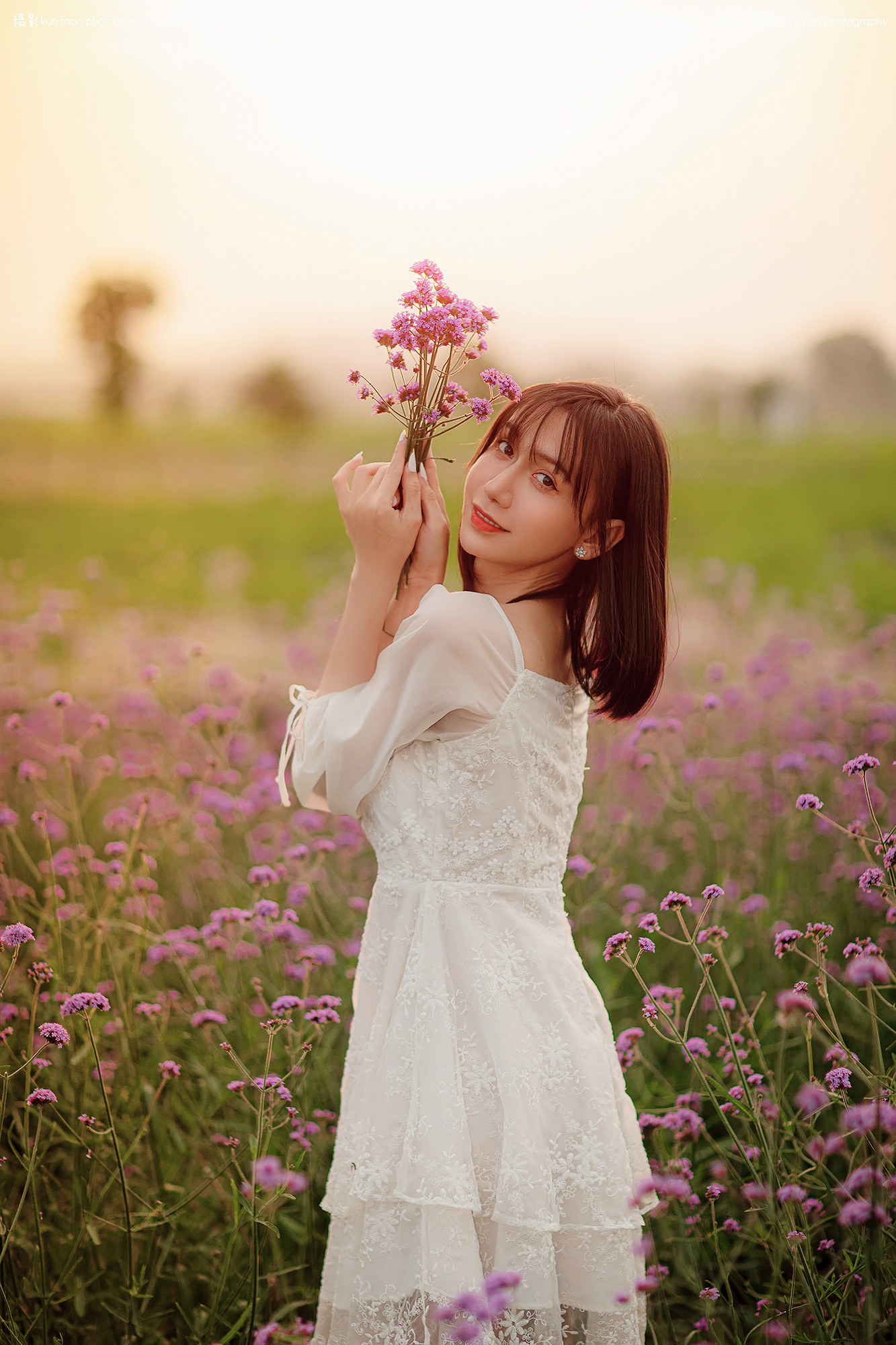 Hoàng Hôn Và Linh