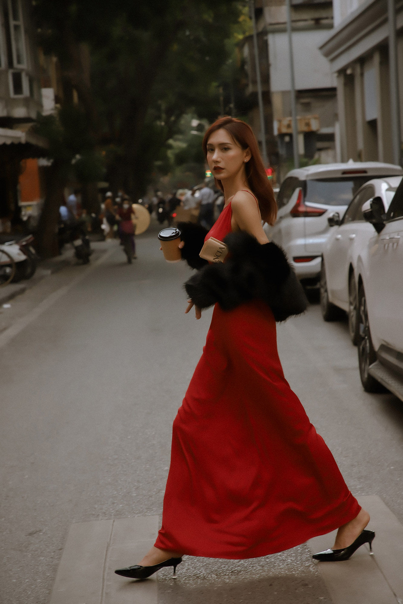 Quý Cô Đỏng Đảnh