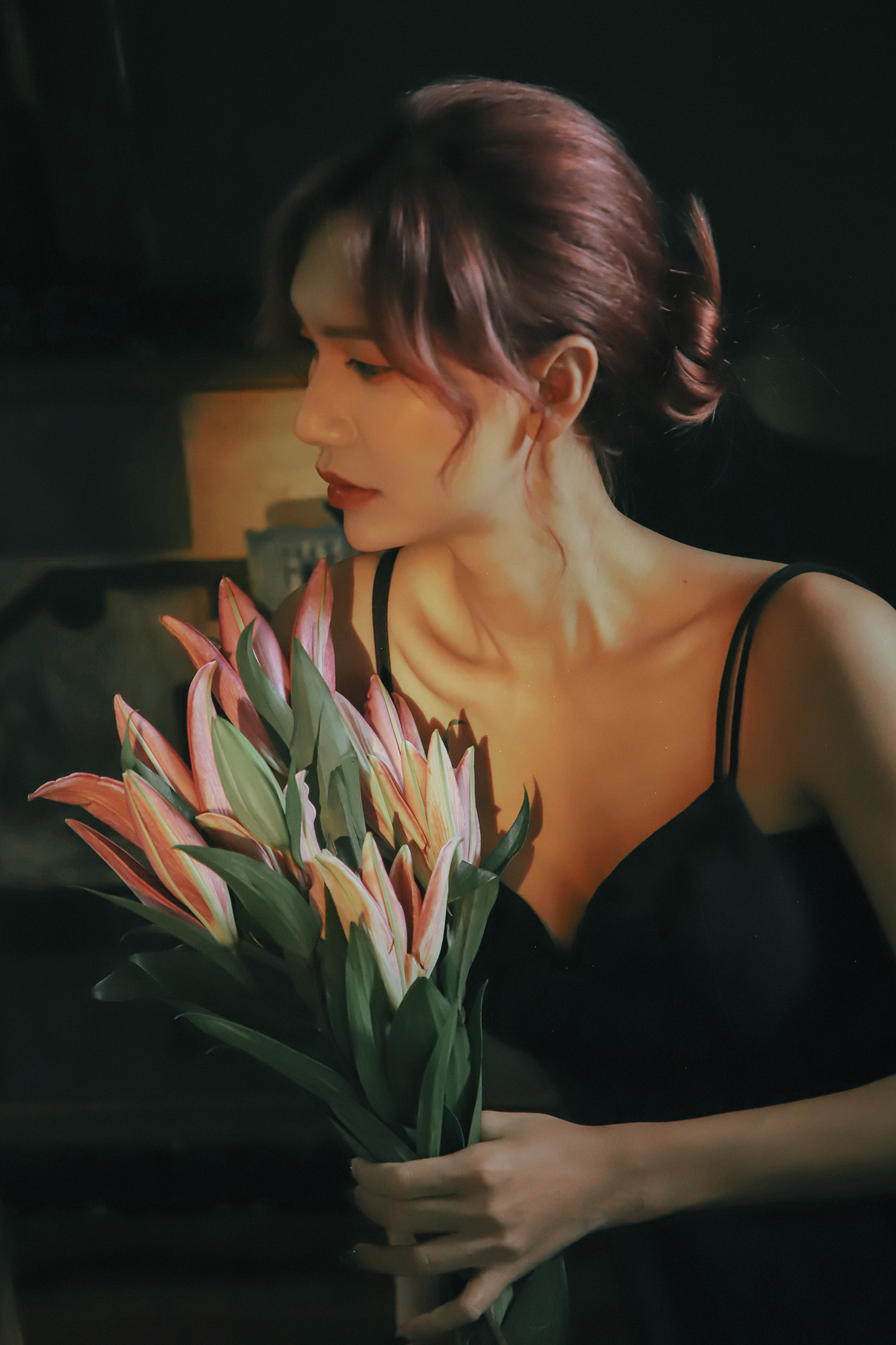 Thiếu Nữ U Buồn