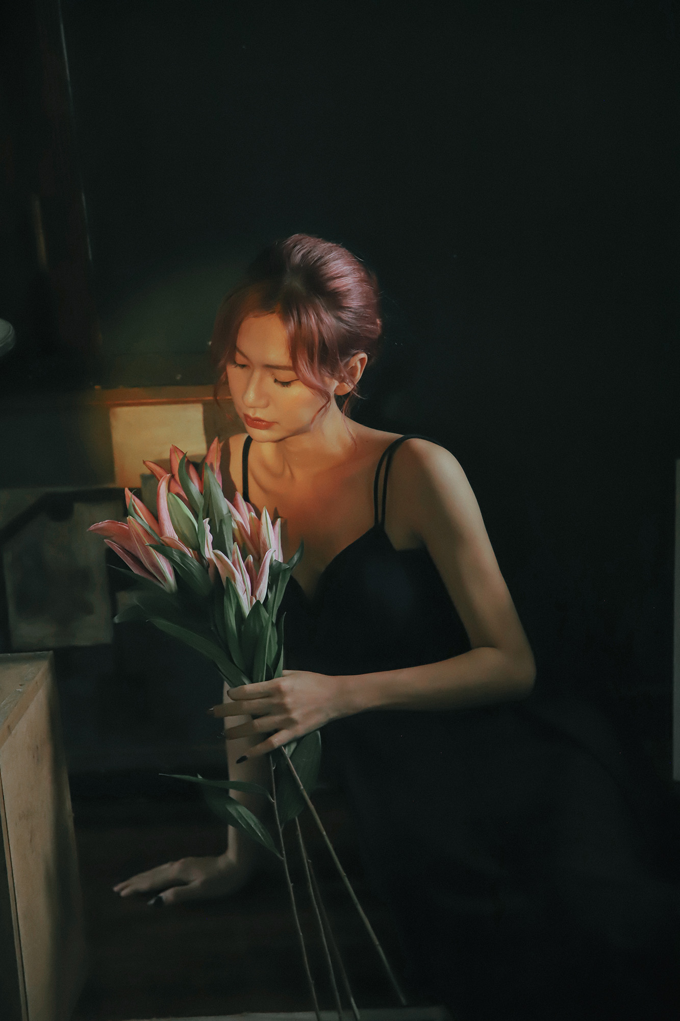 Thiếu Nữ U Buồn