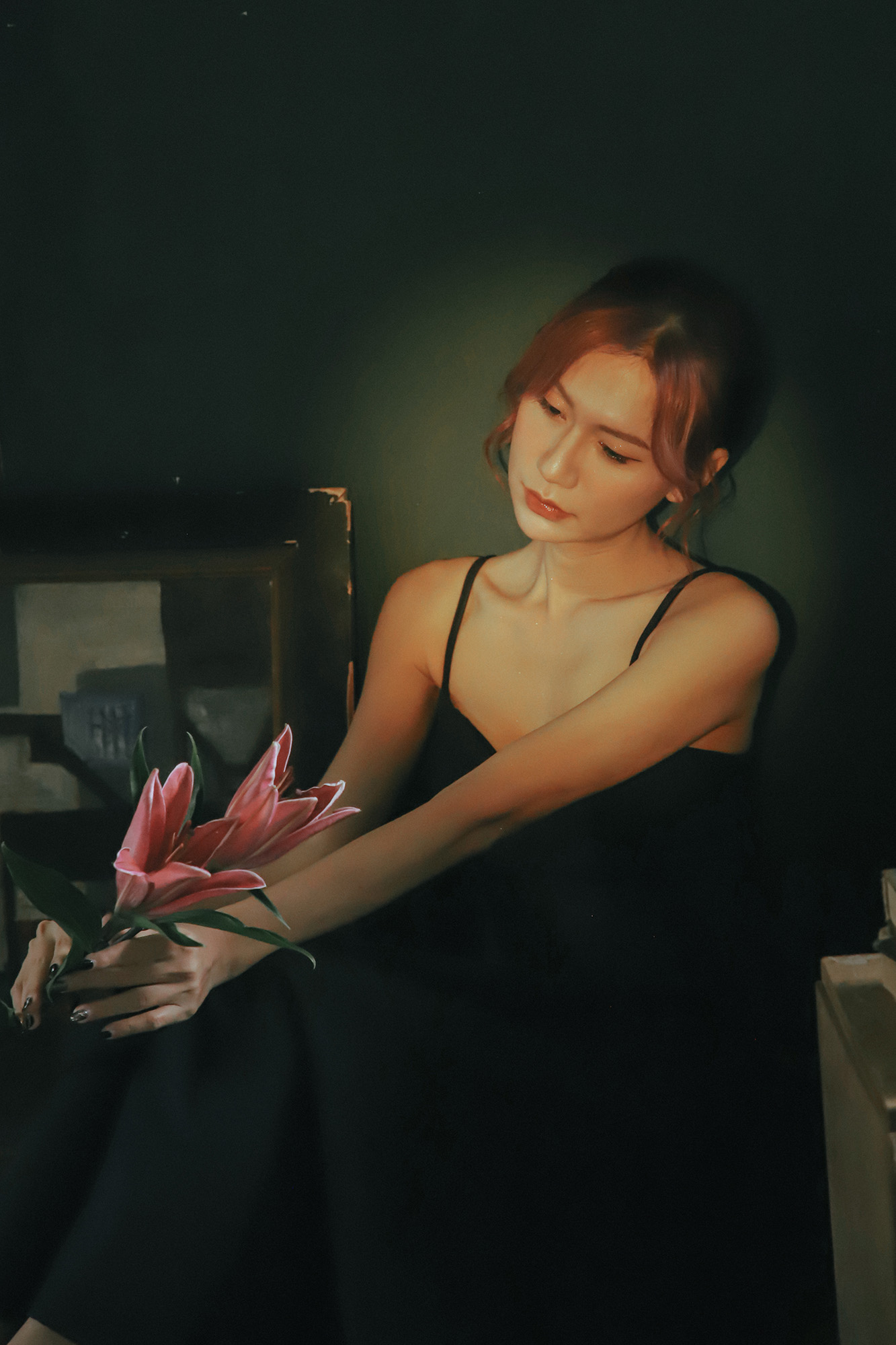 Thiếu Nữ U Buồn