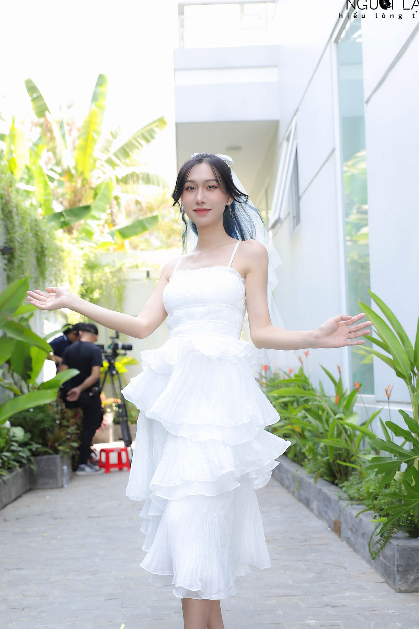 Hoá Cô Dâu Trong Người Lạ Hiểu Lòng Tôi