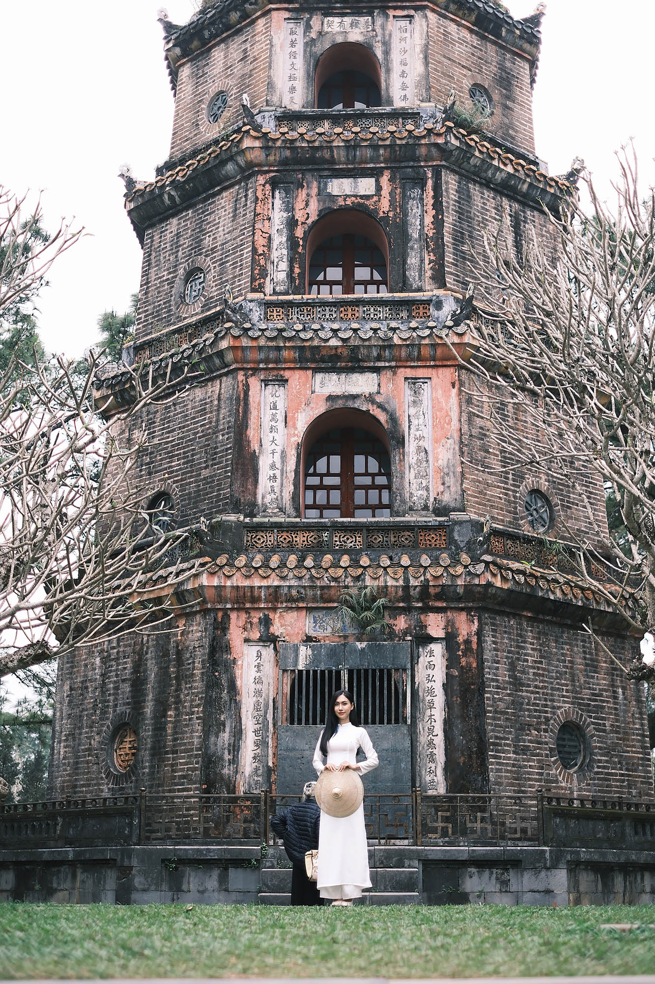Nàng Thơ Xứ Huế