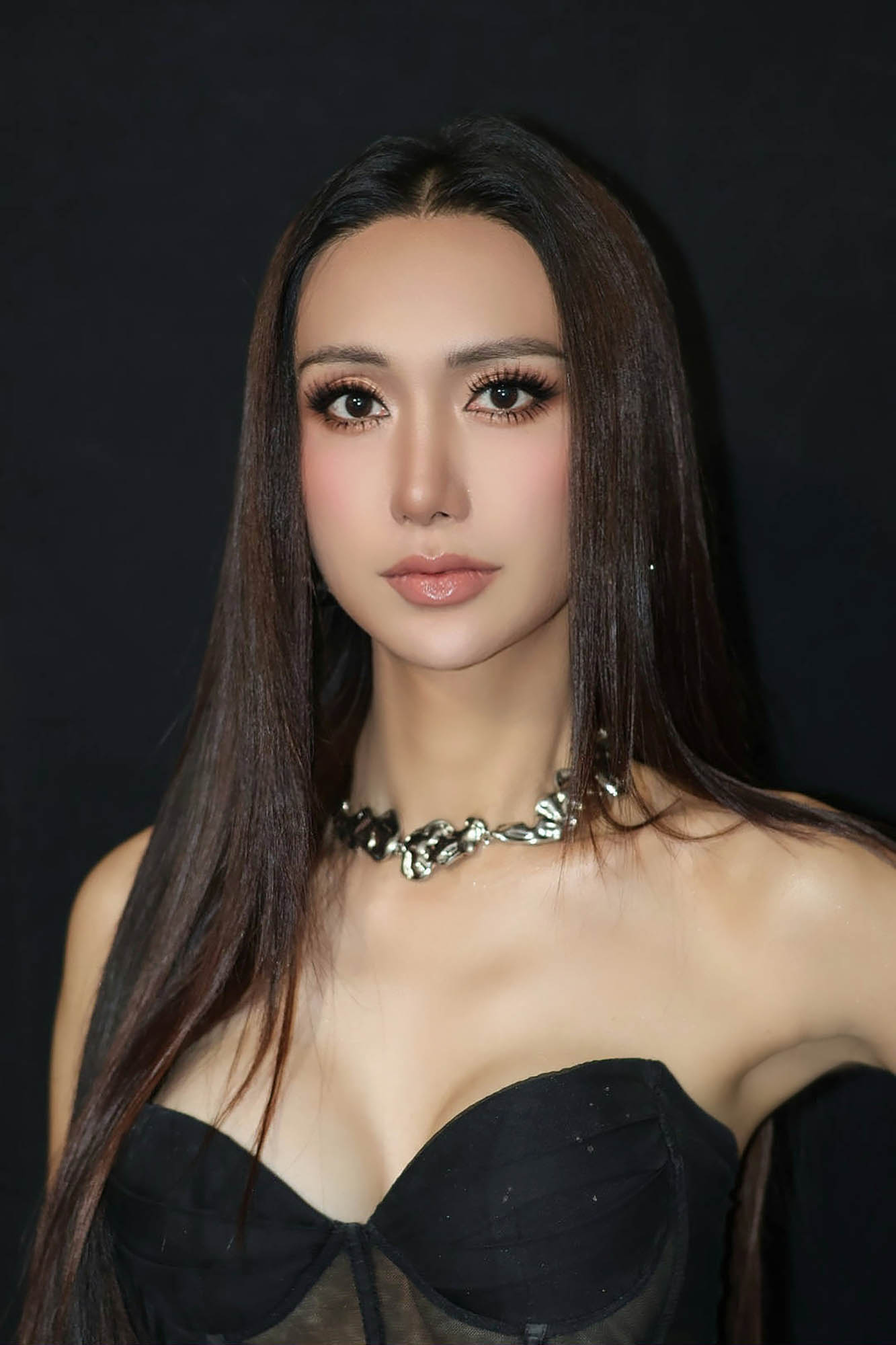 Lynk Lee in Lê Hoàng Phương’s Team