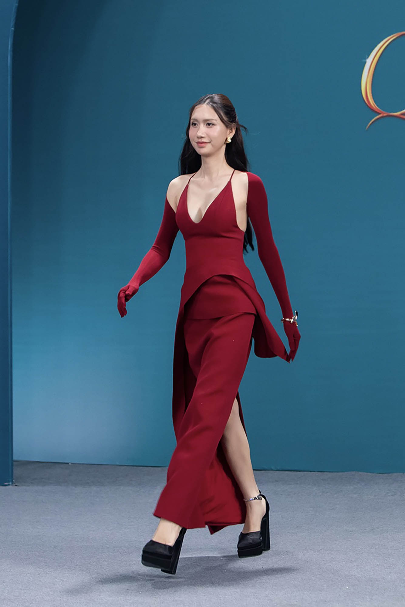 Lynk Lee in Lê Hoàng Phương’s Team