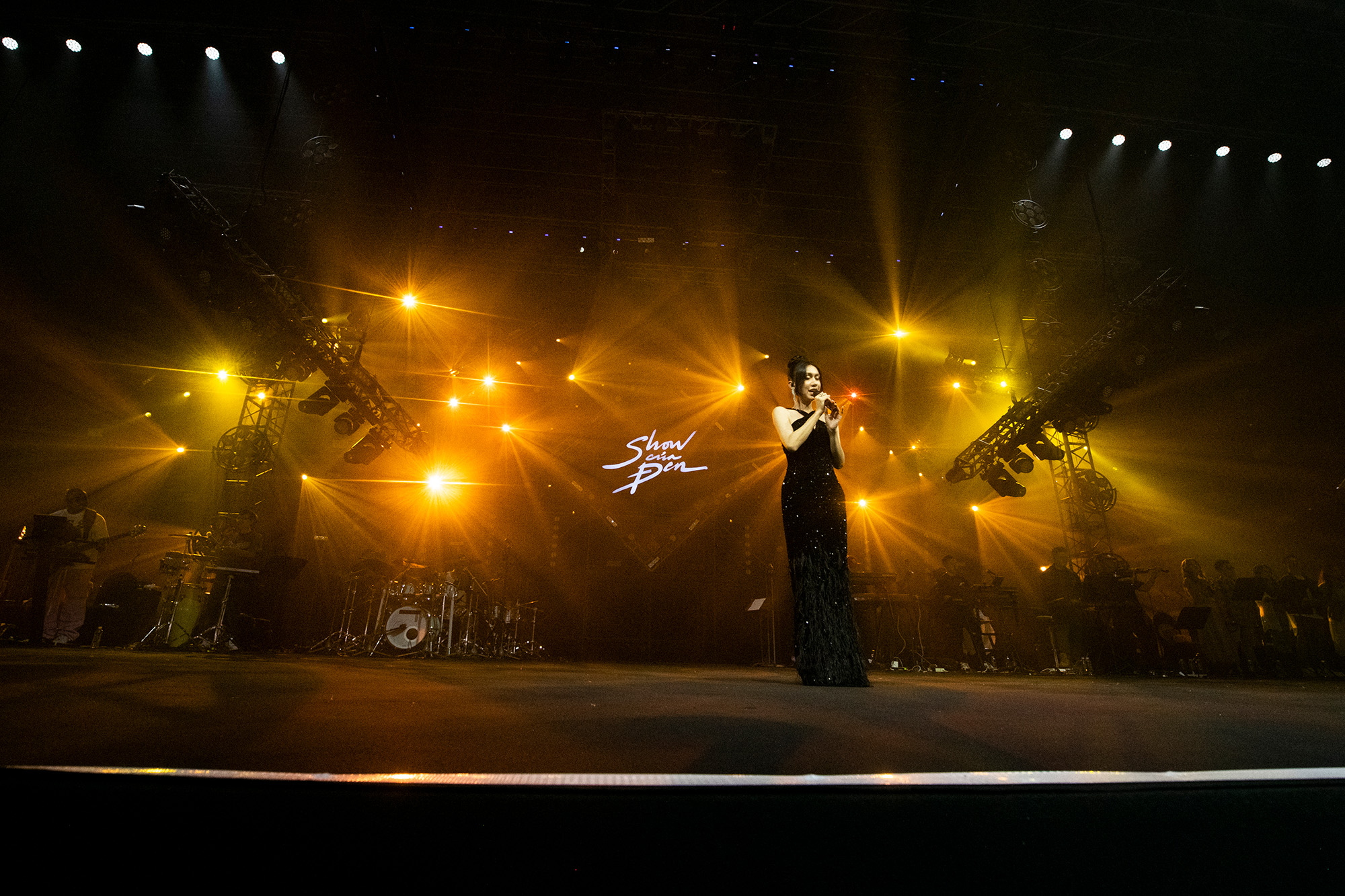 Lynk Lee In Show Của Đen