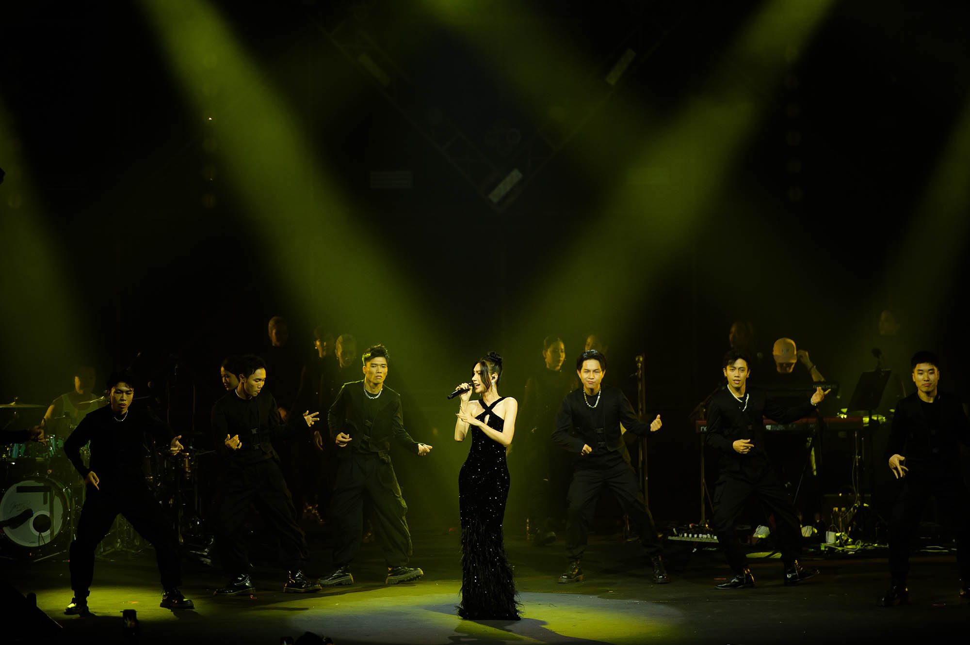 Lynk Lee In Show Của Đen