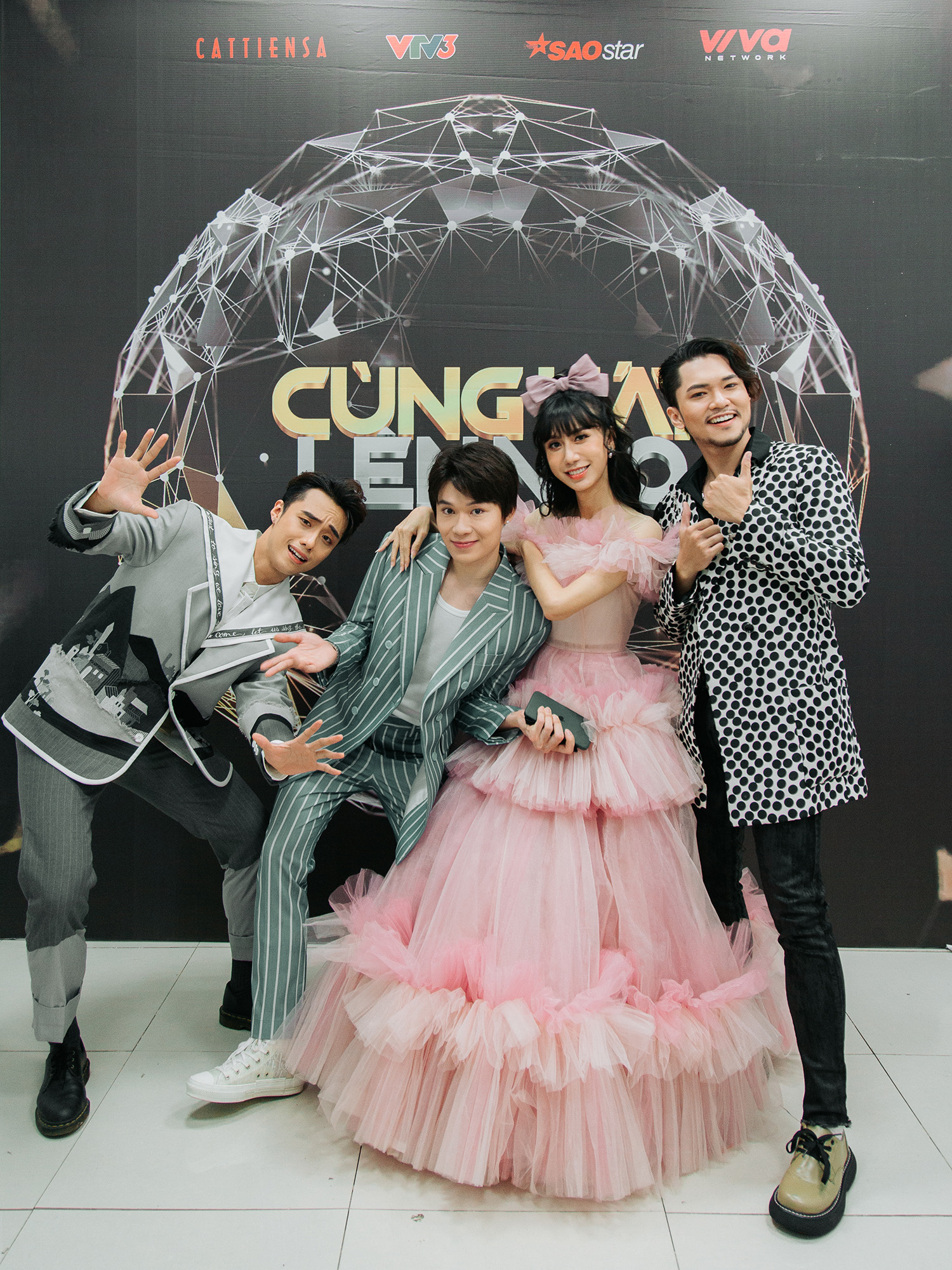 Lynk Lee Trong Cùng Hát Lên Nào