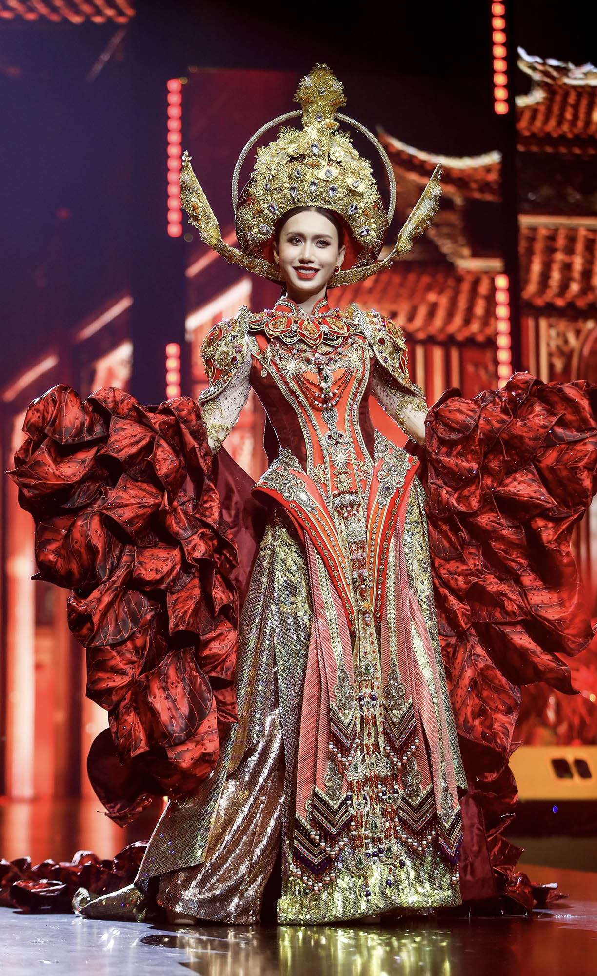 MIQVN Trang Phục Dân Tộc & Dạ Hội